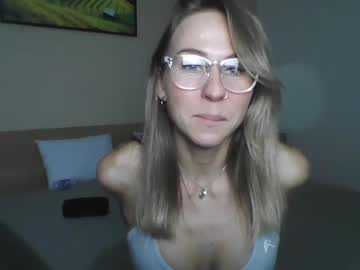 girl Chaturbate - Free Adult Webcams, Live Sex, Free Sex Chat, Exhibitionist & Pornstar Free Cams with viktoriaaember