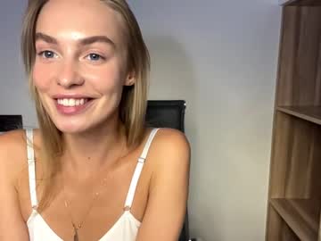girl Chaturbate - Free Adult Webcams, Live Sex, Free Sex Chat, Exhibitionist & Pornstar Free Cams with emma_rouz_