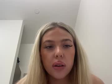girl Chaturbate - Free Adult Webcams, Live Sex, Free Sex Chat, Exhibitionist & Pornstar Free Cams with emabluee2
